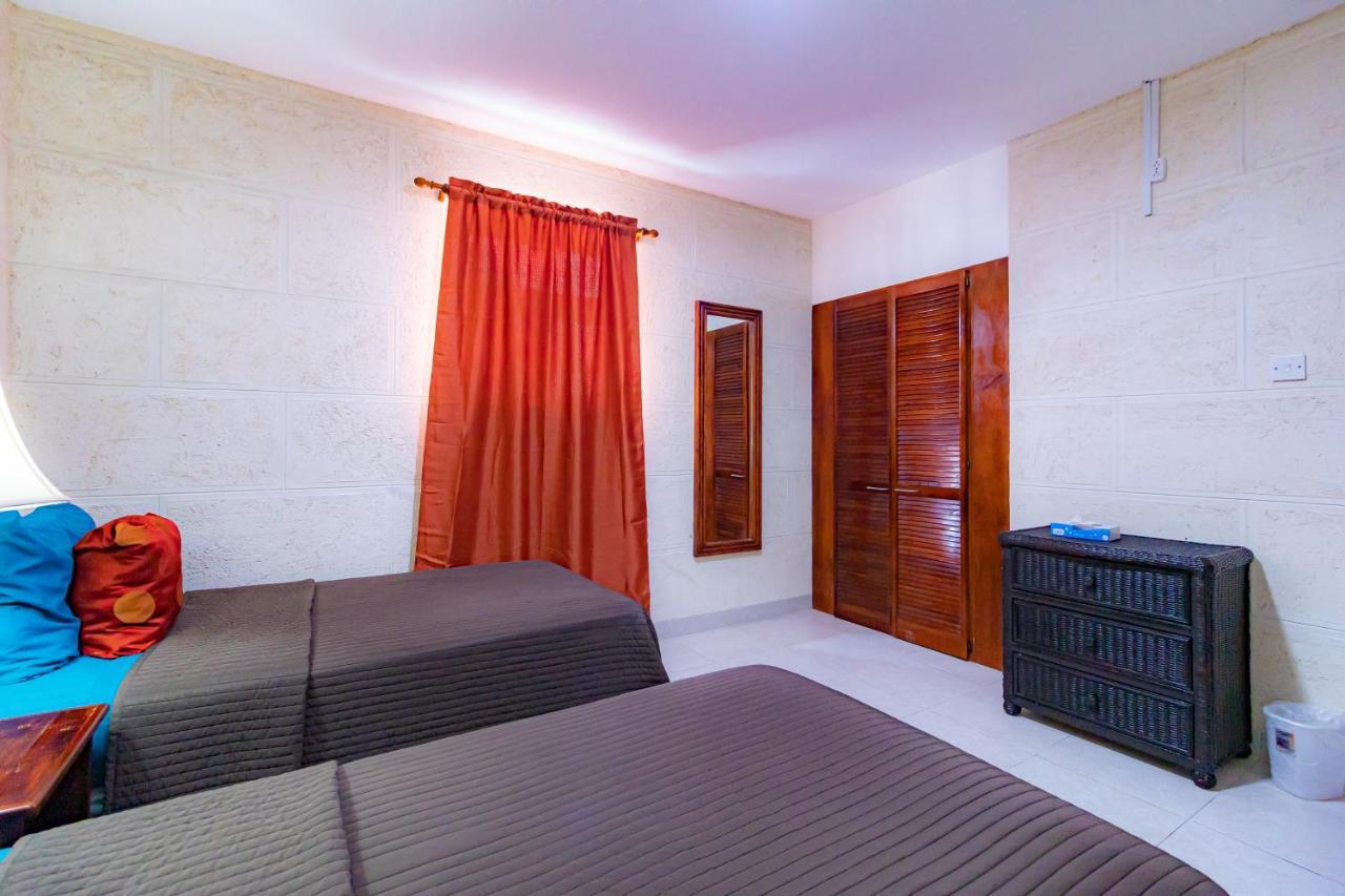 Blr Beach Resort Christ Church Exterior photo